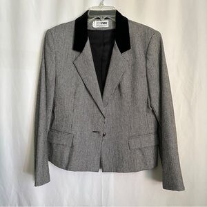 90s Vintage Russ Women's Black & White Print Velvet Lapel Blazer Jacket in sz S